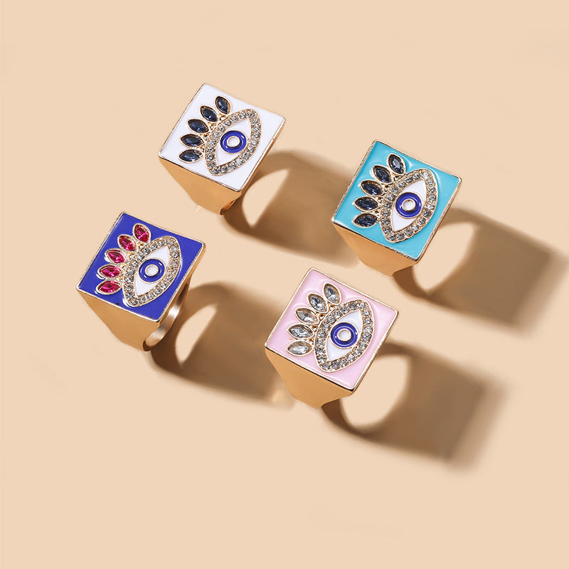 Anillo de ojo del diablo de aleación al por mayor